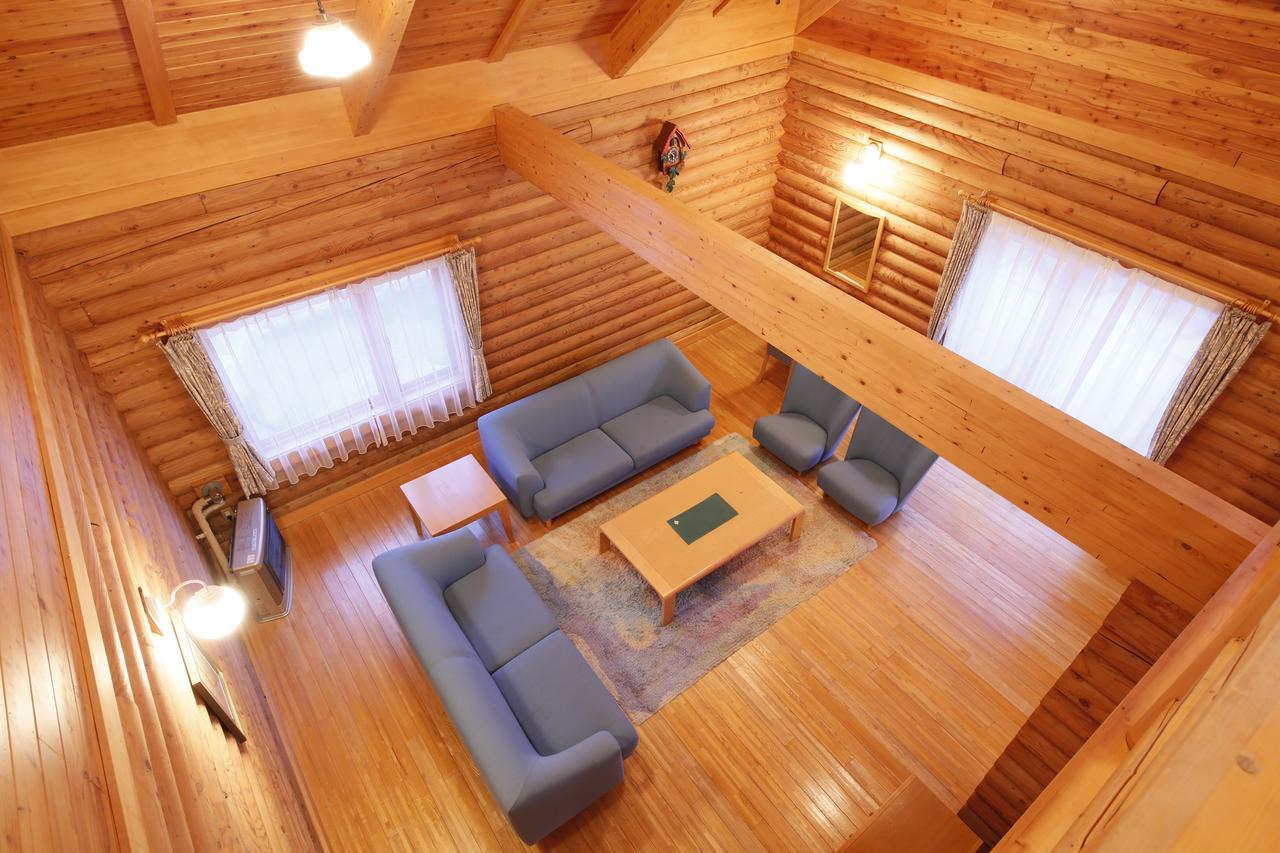 Log Hotel Larch Lake Kanayama Minamifurano Δωμάτιο φωτογραφία