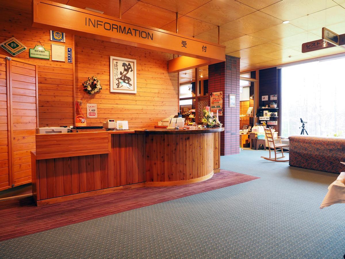 Log Hotel Larch Lake Kanayama Minamifurano Εξωτερικό φωτογραφία